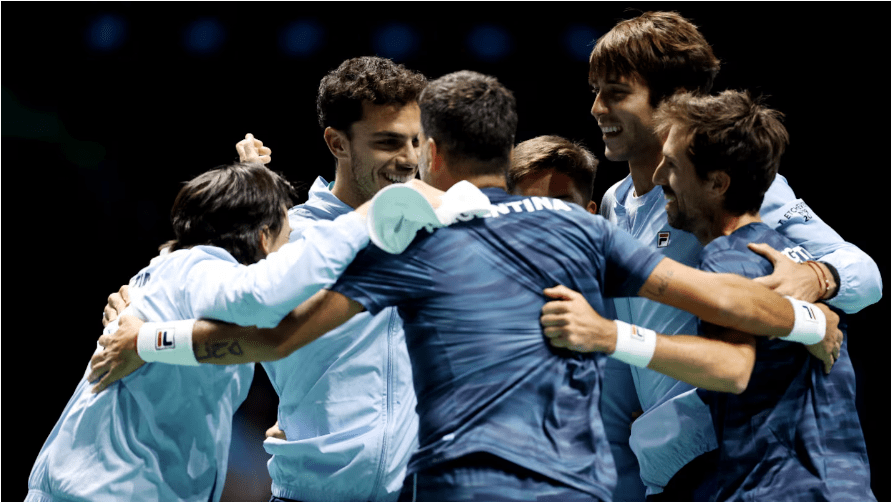 Argentina clasificó a las finales de la Copa Davis: le ganó 3-0 a Finlandia 
