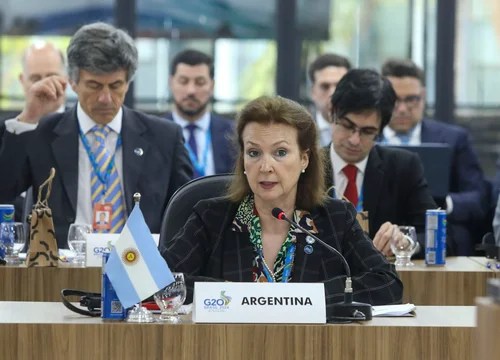 El Gobierno resaltó el nombramiento del nuevo embajador cercano a Pedro&nbsp;Sánchez