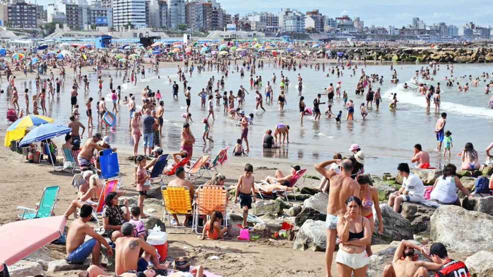 El Gobierno estableció tres días no laborables con fines turísticos para&nbsp;2025