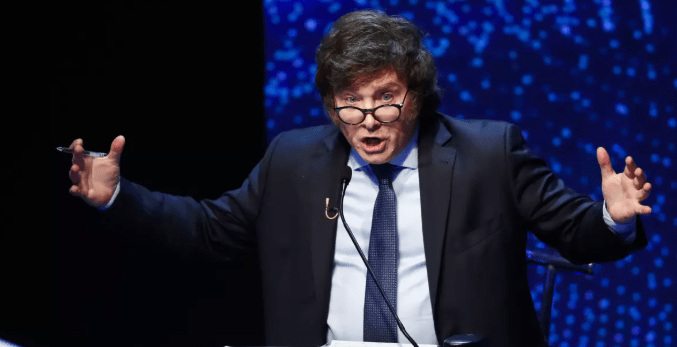 La campaña de LLA arranca en Provincia con un acto en La Plata que cerrará Javier&nbsp;Milei